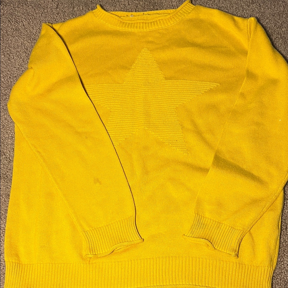 # 59 Yellow Star Sweater